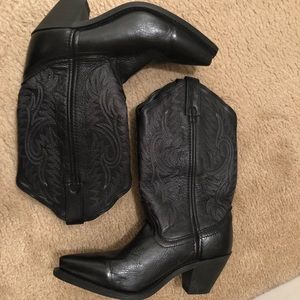 Masterson’s New Cowboy Boots 6W